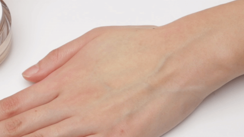 Gold-Prestige-Resilience-Lifting-Eye-Contour-Cream-03